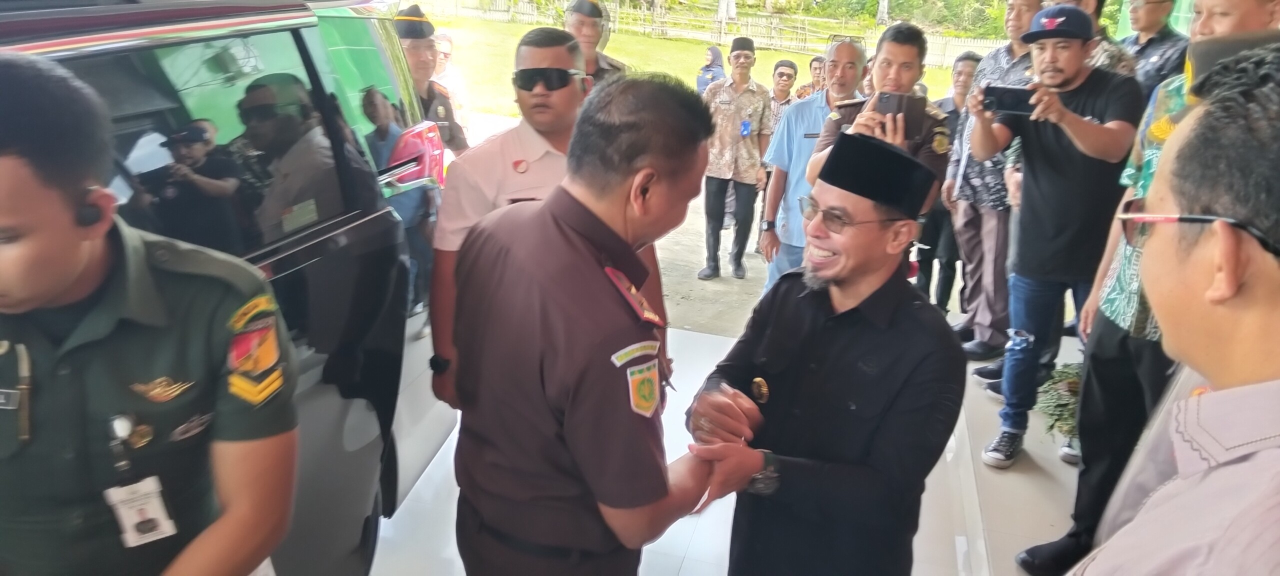 Foto Buapti Sambut Kunjungan Kajati Sulut